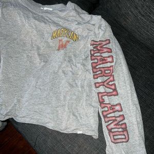 UMD grey long sleeve crop top